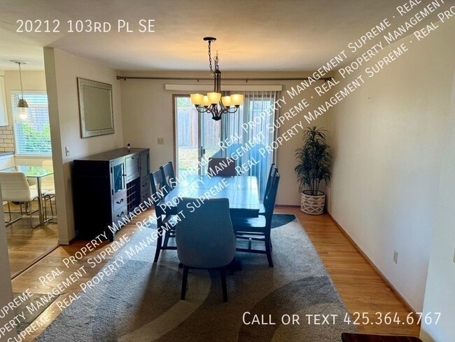 Foto del edificio - 20212 103rd Pl SE
