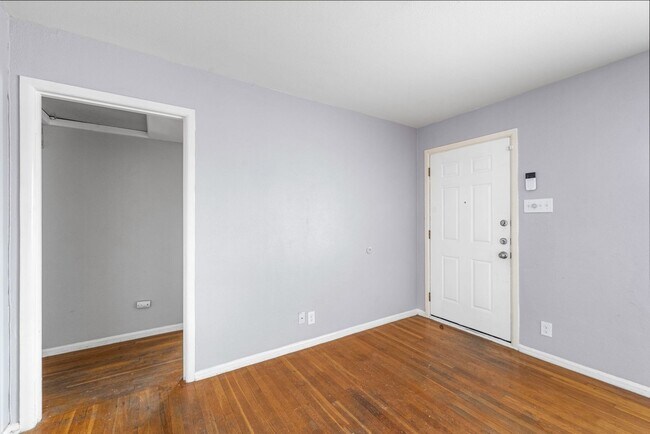 Foto del edificio - 3 Bed 2 Bath located in Sunset Hills Subdi...
