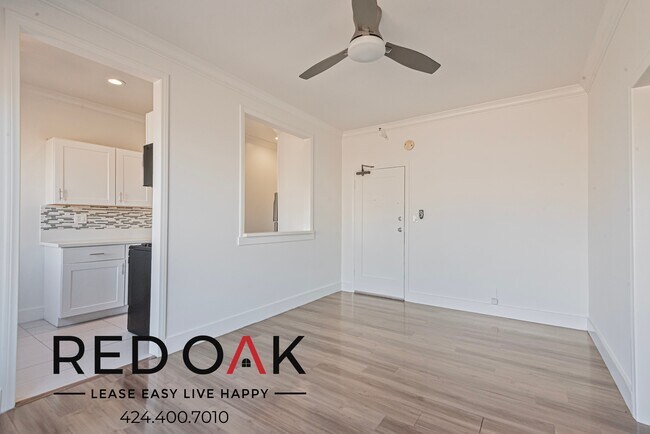 Foto del edificio - Excellent Studio with Exposed Red Brick, S...