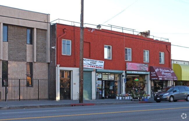 Building Photo - 760 S San Pedro St