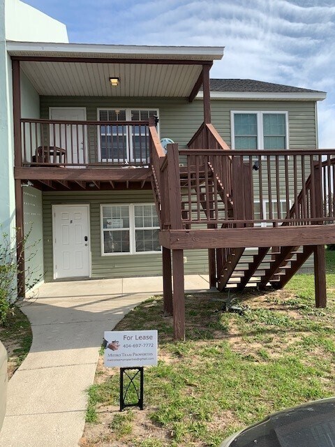 Front door - 131 Gwyn Dr