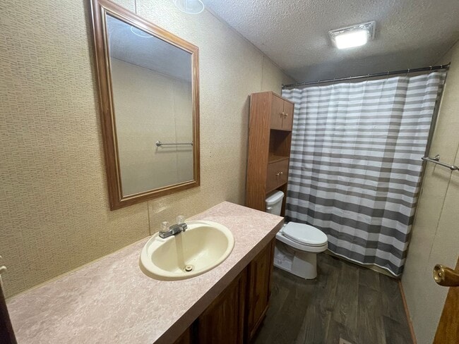 Foto del edificio - 3 Bedroom/ 2 Bath