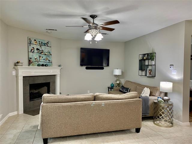 Foto del edificio - 14 Hideaway Ct