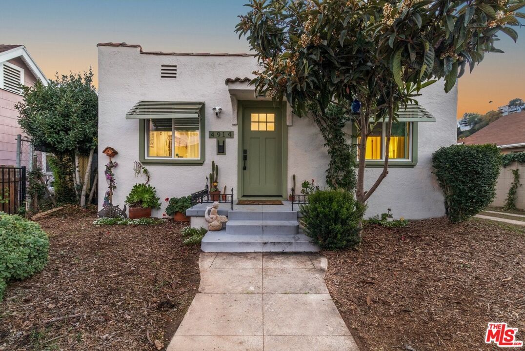 Foto principal - 4914 Malta St