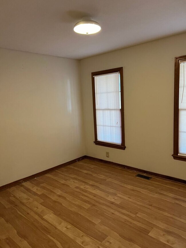 Foto del edificio - 6165 Stockade Dr