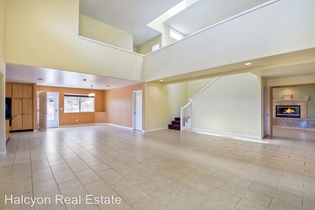 Foto del edificio - 7 br, 5 bath House - 14950 Garden Road