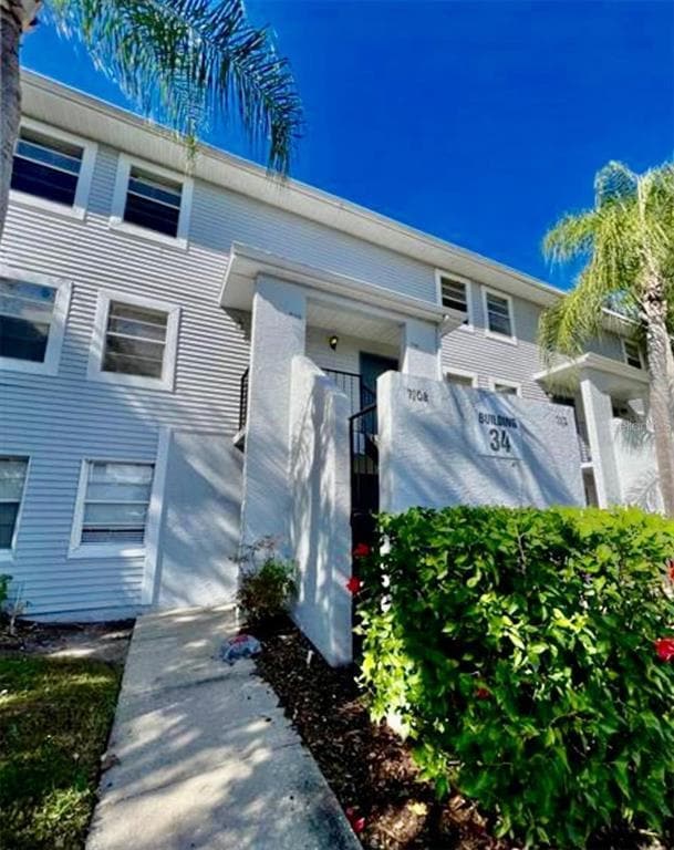 Building Photo - 7108 Waterside Dr