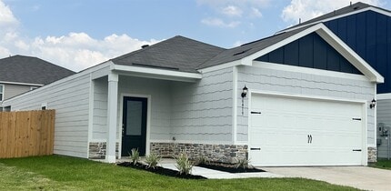 Building Photo - 6419 Winter Elm St