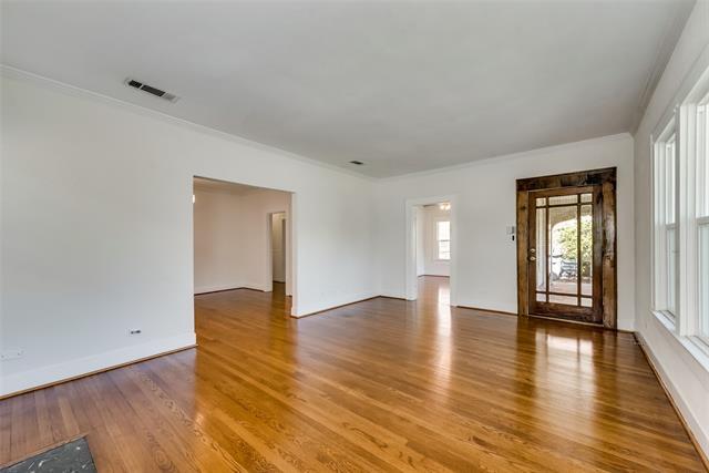 Foto del edificio - 6155 Richmond Ave
