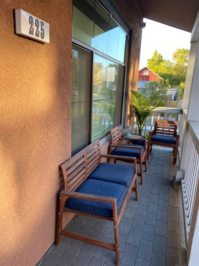 225 Railway Ave, Campbell, CA 95008 Townhome Rentals in Campbell CA