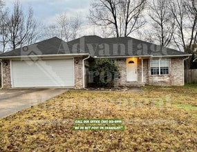 Building Photo - 50 Whispering Wind Cir