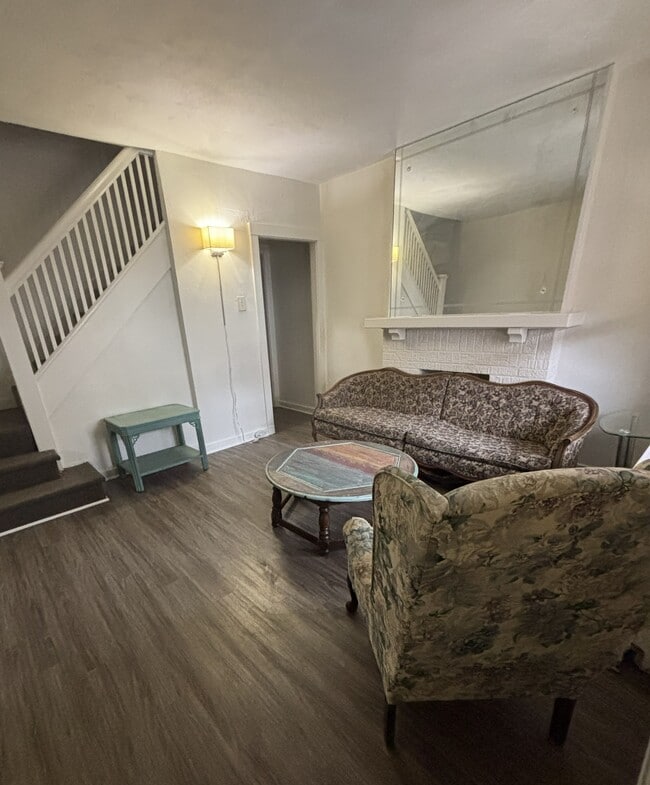 Living Room - 207 Chesterfield Rd