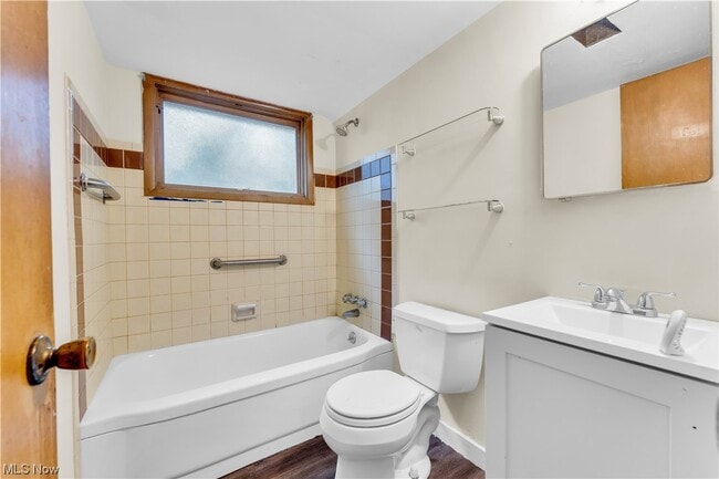 Building Photo - 3460 Hetzel Dr