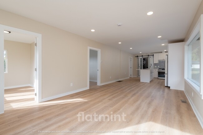 Photo - 6850 S 133rd St House