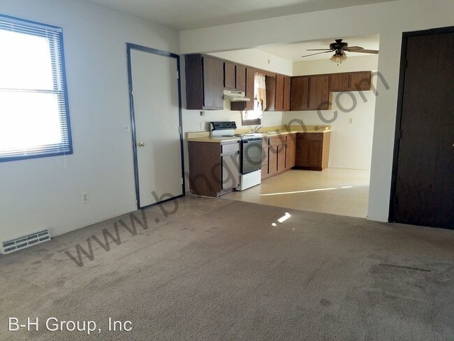 Building Photo - 1786 Milldrum St