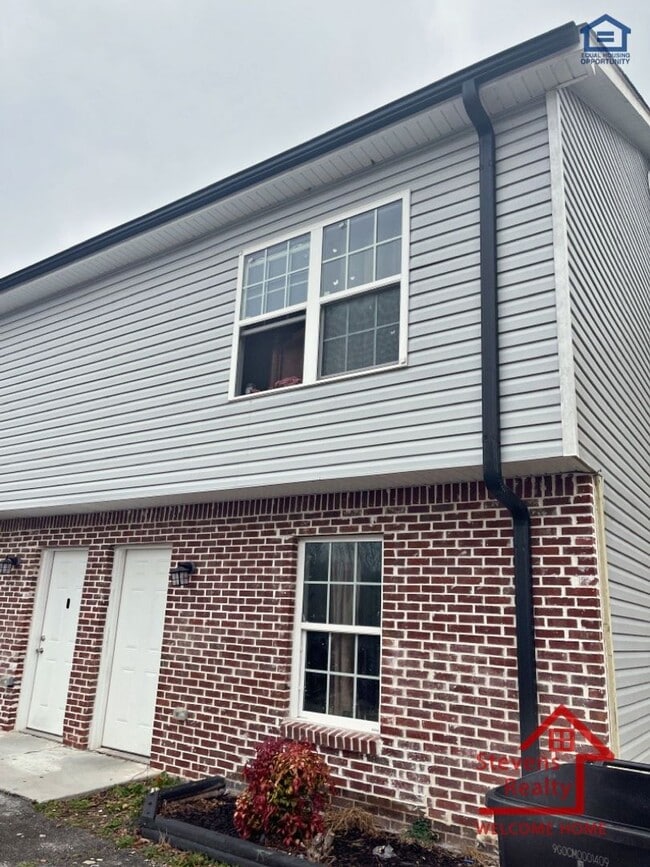 Foto del edificio - 8746 Millard Lee Ln