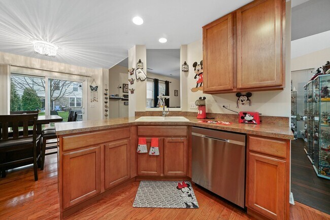 Foto del edificio - 650 Hawley Dr