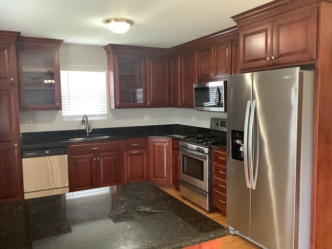 Building Photo - 5209 Sunmeadow Dr