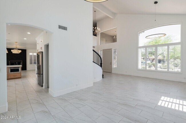 Foto del edificio - 9026 E Casitas Del Rio Dr