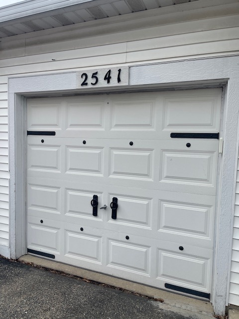 Building Photo - 2541 Stonybrook Dr