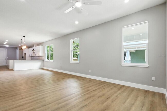 Foto del edificio - 7002 N 19th St