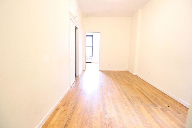 Building Photo - 106 West 96th Street