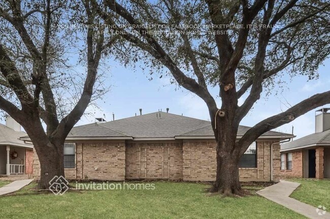 Building Photo - 8658 Holly St