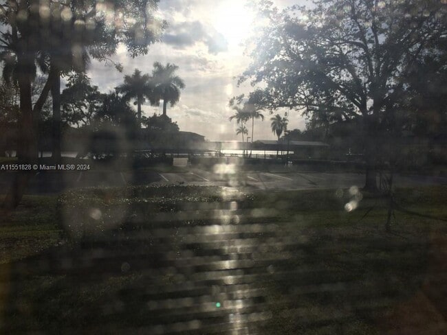 Foto del edificio - 1200 SW 130th Ave