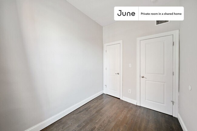 Foto del edificio - Room in Shared 4 bed/2 bath home
