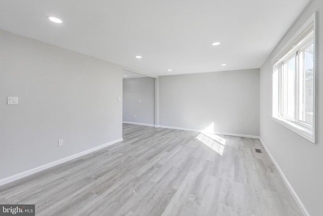 Foto del edificio - 18948 Quail Valley Blvd