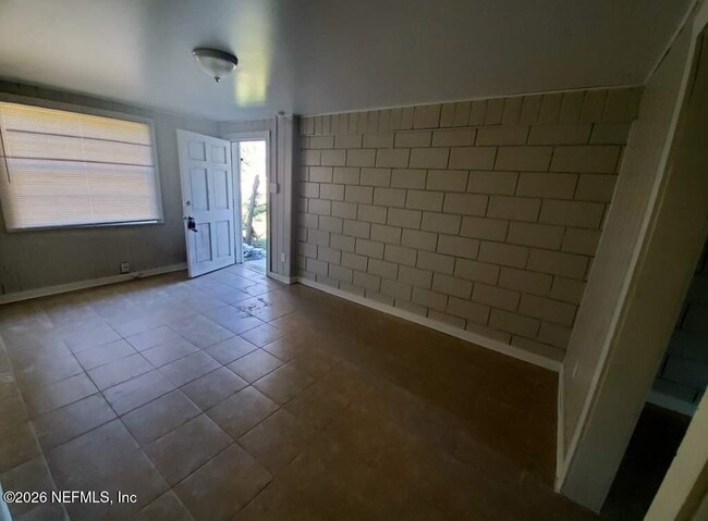 Foto del edificio - 3732 Whitehall St