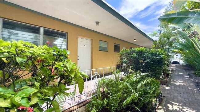 Foto del edificio - 145 N Shore Dr