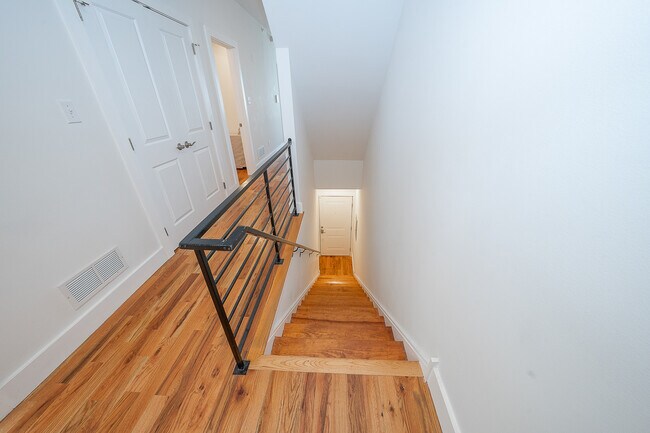 Foto del edificio - 825 N 20th St