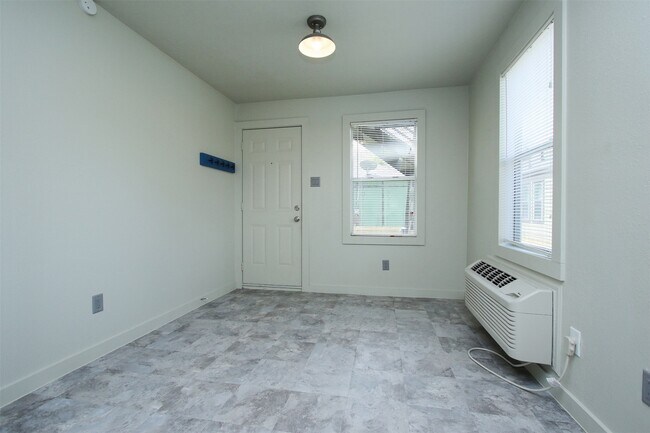 Foto del edificio - 505 E 32nd St