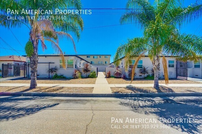 11314 1/2 S Truro Ave- - 11314 1/2 S Truro Ave- Apartment