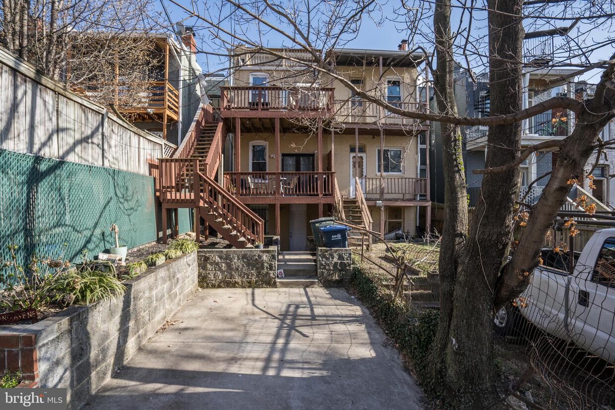 50 Rhode Island Ave NE Unit 2, Washington, DC 20002 Room for Rent in Washington, DC