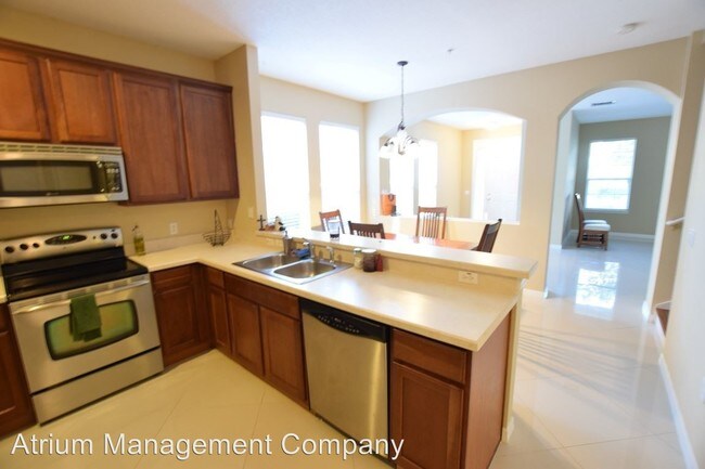 Foto del edificio - 10816 Spider Lily Dr