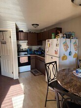 Building Photo - 26 W Main St