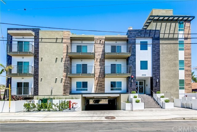 Primary Photo - 5338 Cartwright Ave