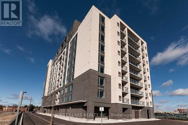 Photo du bâtiment - 716 Main St E