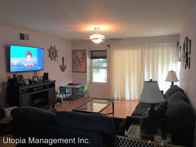 Building Photo - 2125 Berryland Ct