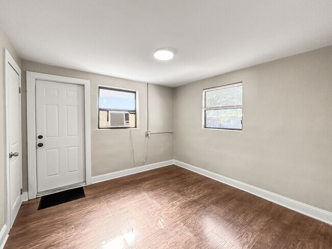 Foto del edificio - 1515 E 31st Ave