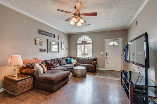 Photo - 606 Spence Enclave Way Townhome