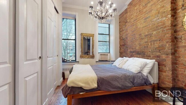 Foto del edificio - 246 Mott St