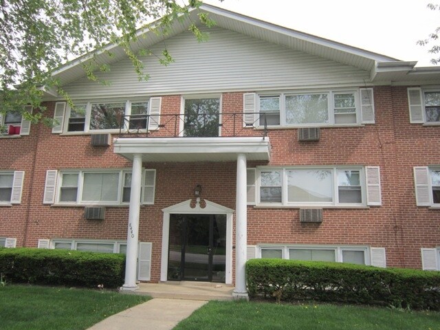 Foto del edificio - 8440 W 95th St