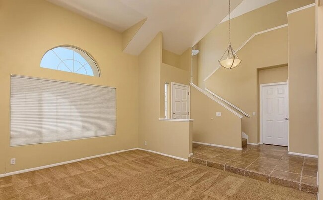 Foto del edificio - Oak Park 2 story cul-de-sac home