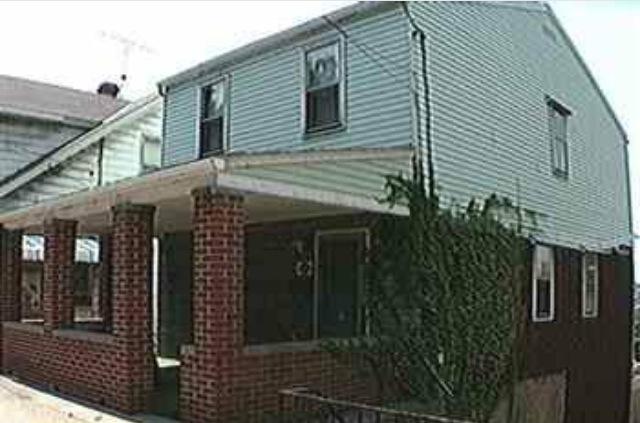 Primary Photo - 137 Stamm Ave