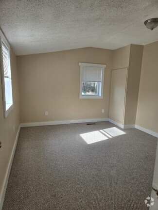 Building Photo - 295 Shiloh Rd