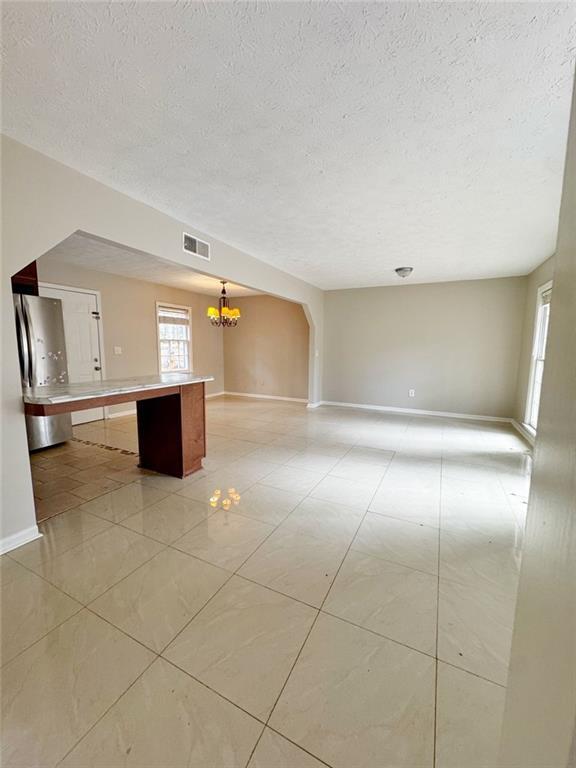 Foto del edificio - 392 Harmony Grove Rd