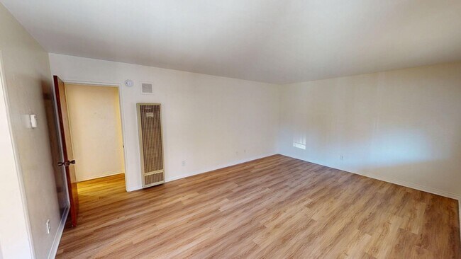 Foto del edificio - 1030 Isabella Ave